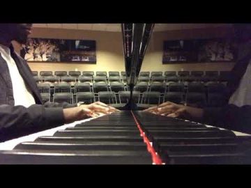 How Deep Is The Ocean~Irving Berlin. Solo jazz piano